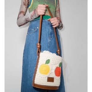 $395 Staud Anita Leather Trimed Fruit Crochet Bucket Bag NEW
